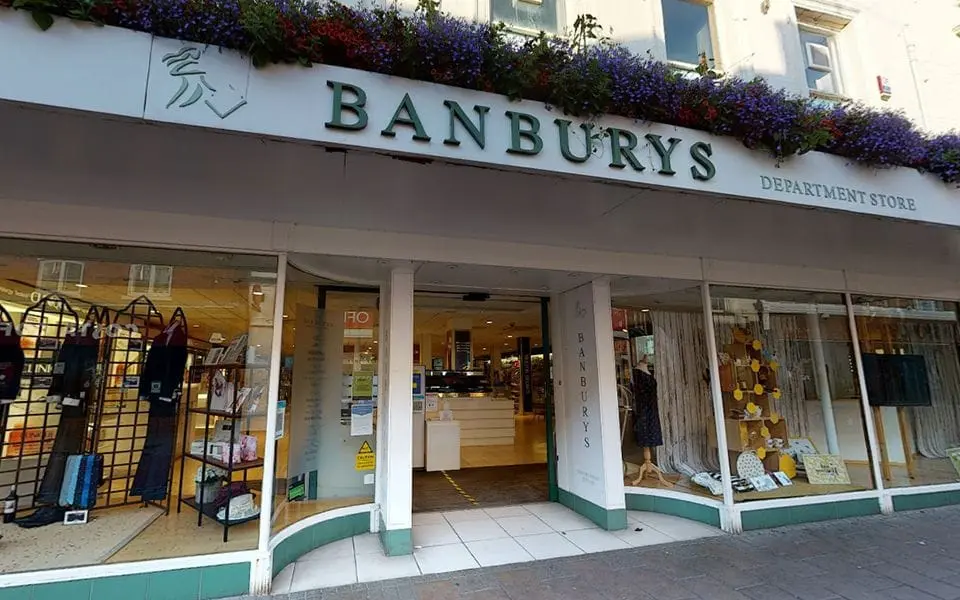 Store image