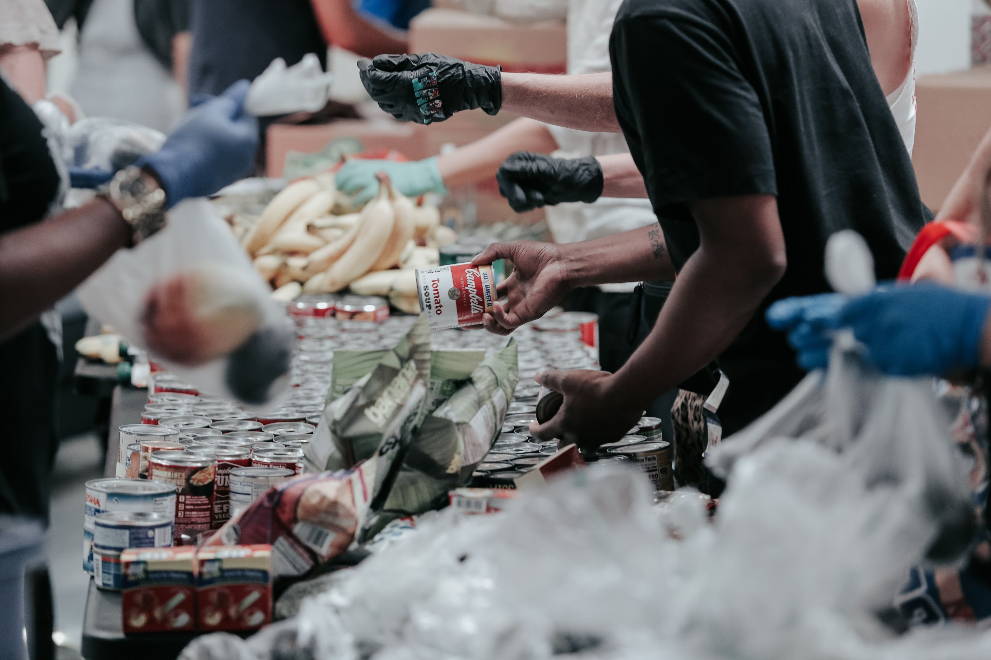 Solidarität in Aktion. Gemeinsam für diejenigen, die Unterstützung benötigen.