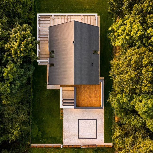 Aerial view of home in the trees