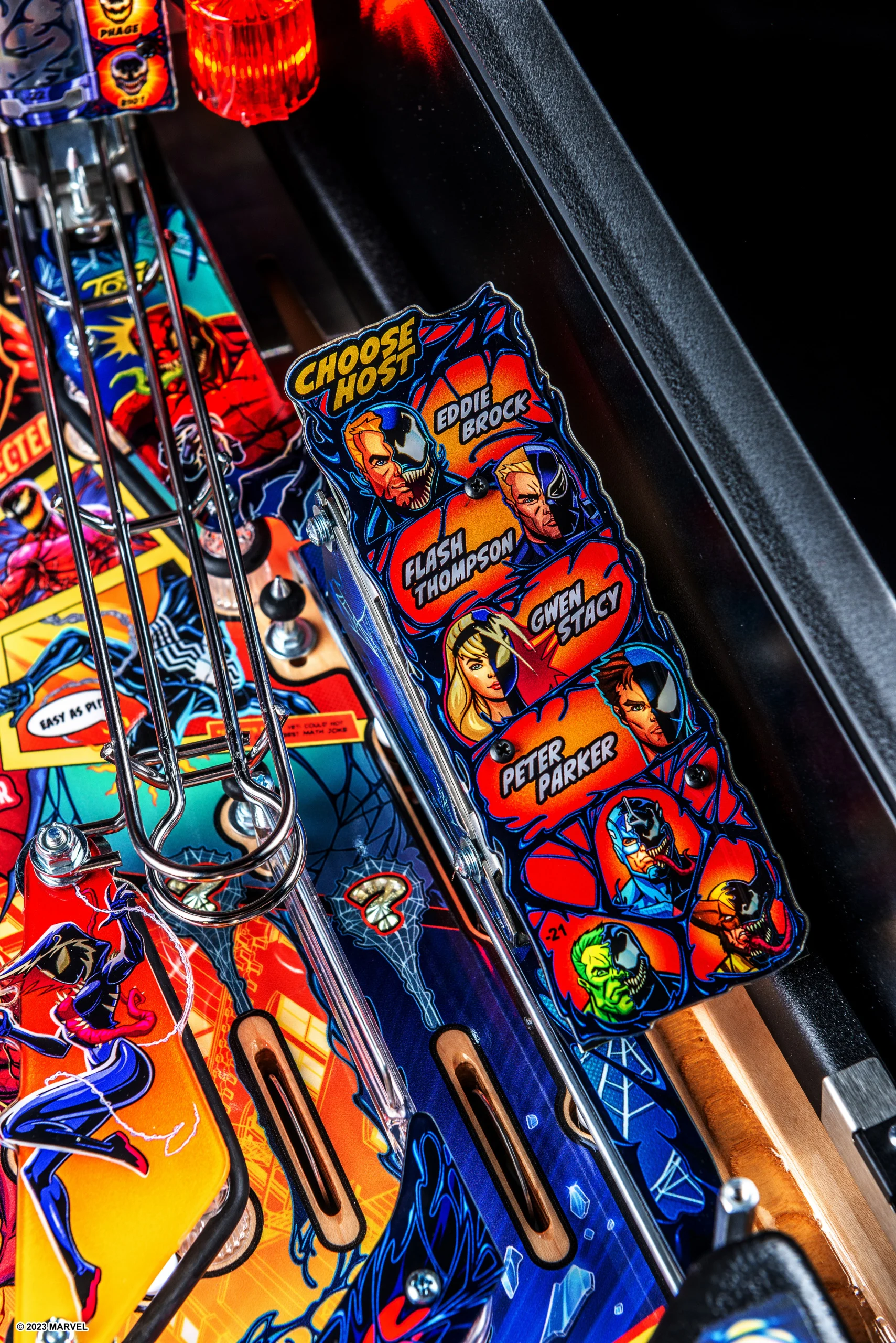 Choose host plasmic piece on Venom Pinball Machine.