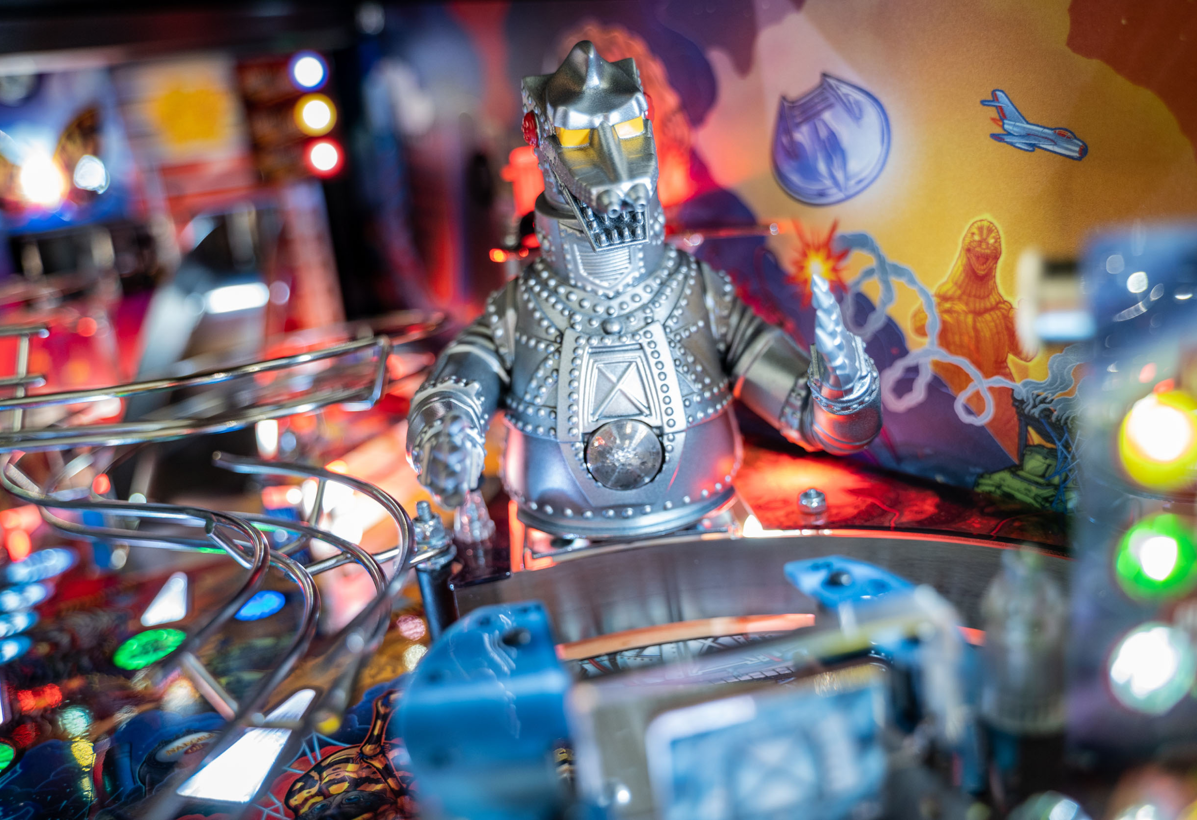 Motorized Mechagodzilla on Godzilla Limited Edition Pinball.