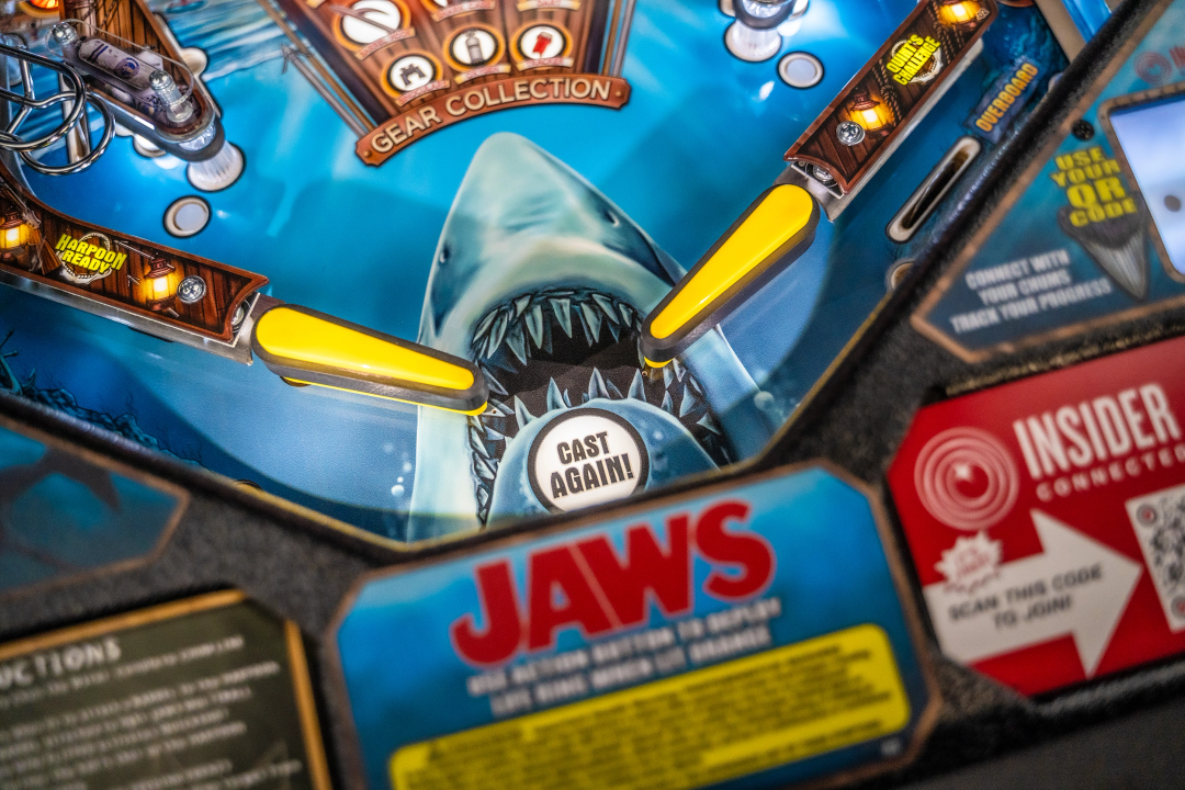 Flippers on Jaws Pro pinball.