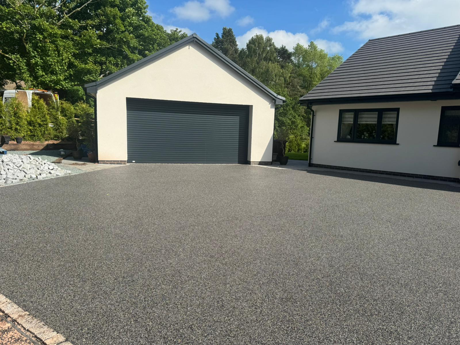 Grey resin bound driveway in Cheshire