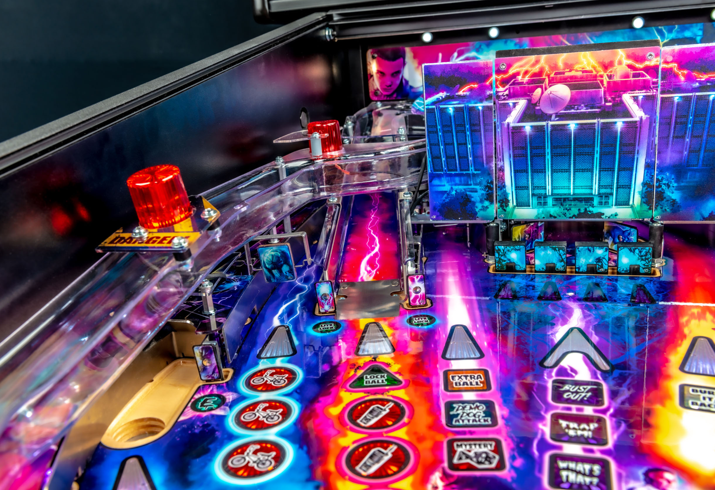 Drop Targets on Stranger Things Pro pinball..