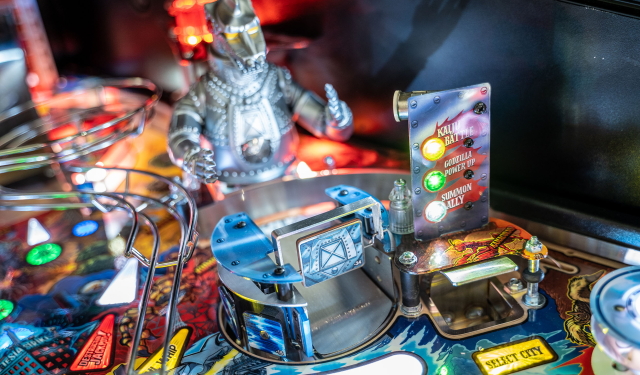 Mechagodzilla on Godzilla pinball